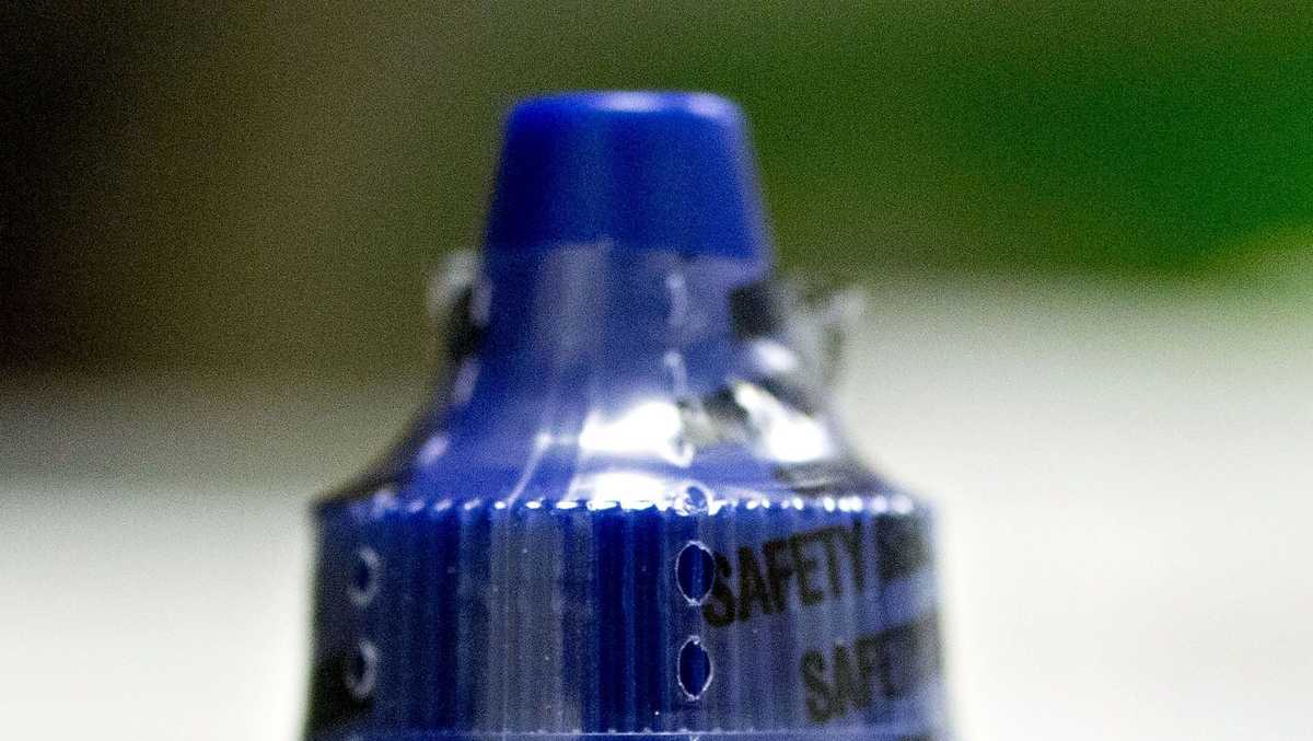 Trump administration strikes deal with AbbVie to cut costs of certain drugs