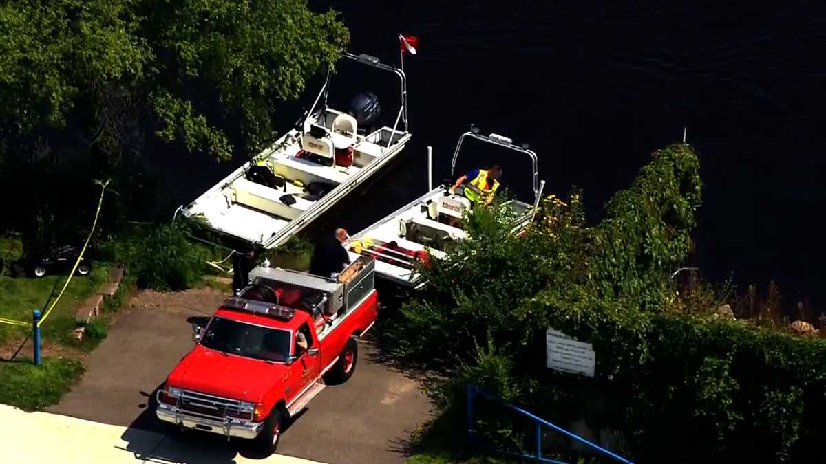 '100% luck': Fisherman spots car in Mississippi River tied to 1967 cold case