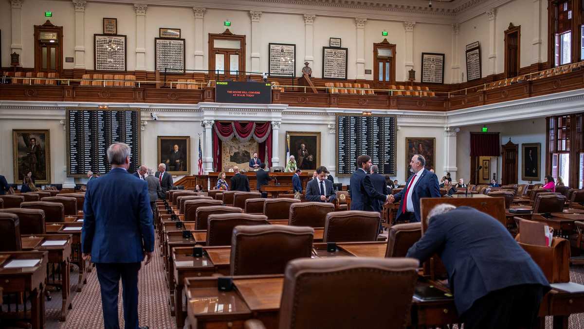 Texas Democrats return to fight GOP redistricting - KCCI