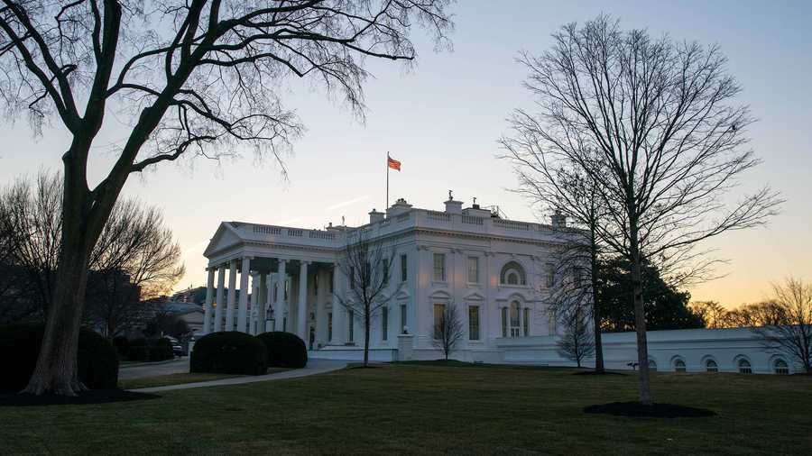 Powdery substance found at White House sent for further testing, Secret