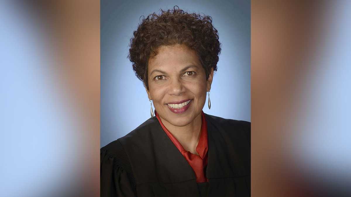Woman accused of threatening to kill judge overseeing Trump case