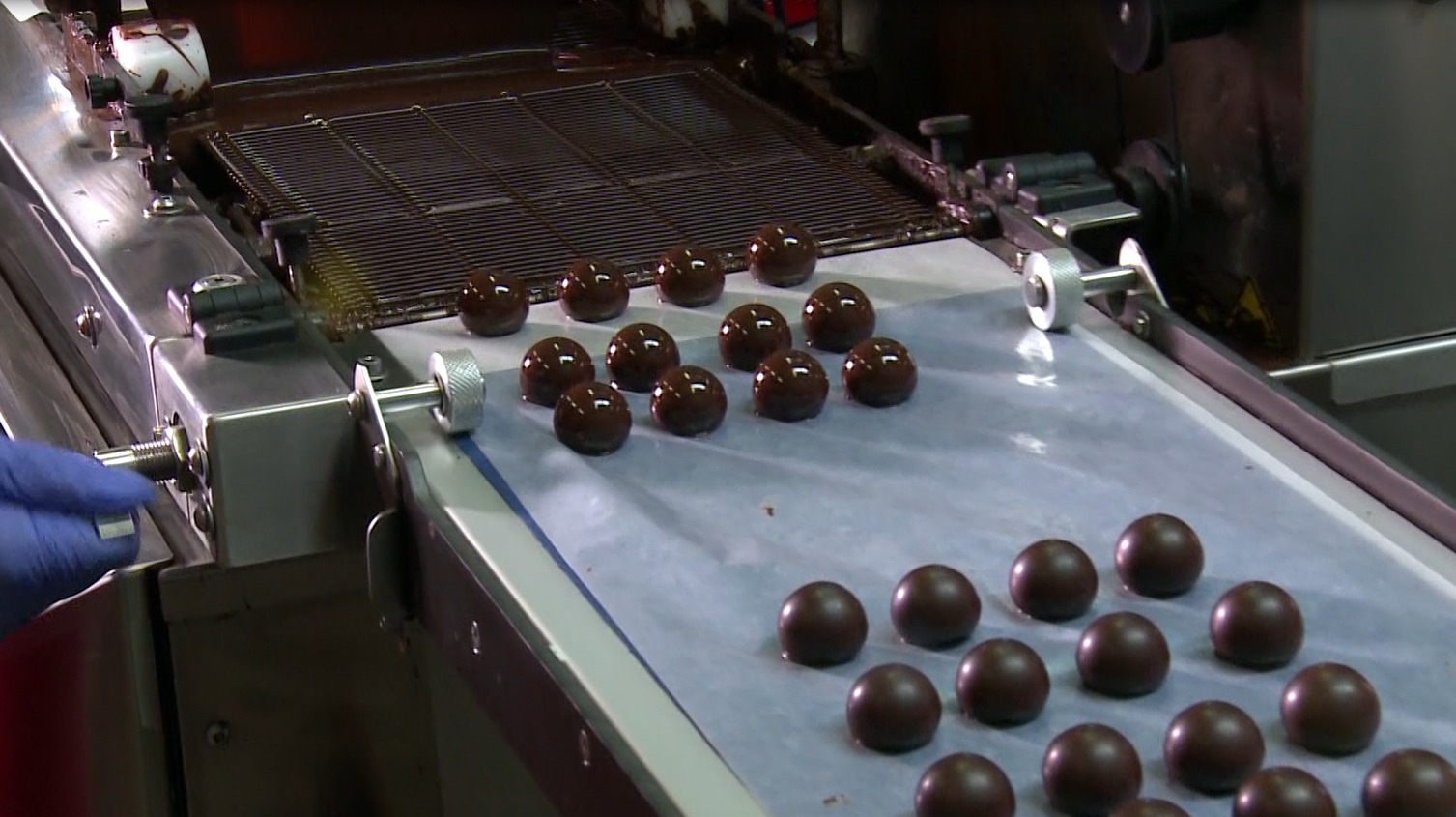 Asian-owned, Albuquerque chocolate shop gaining popularity - Vimarsana News