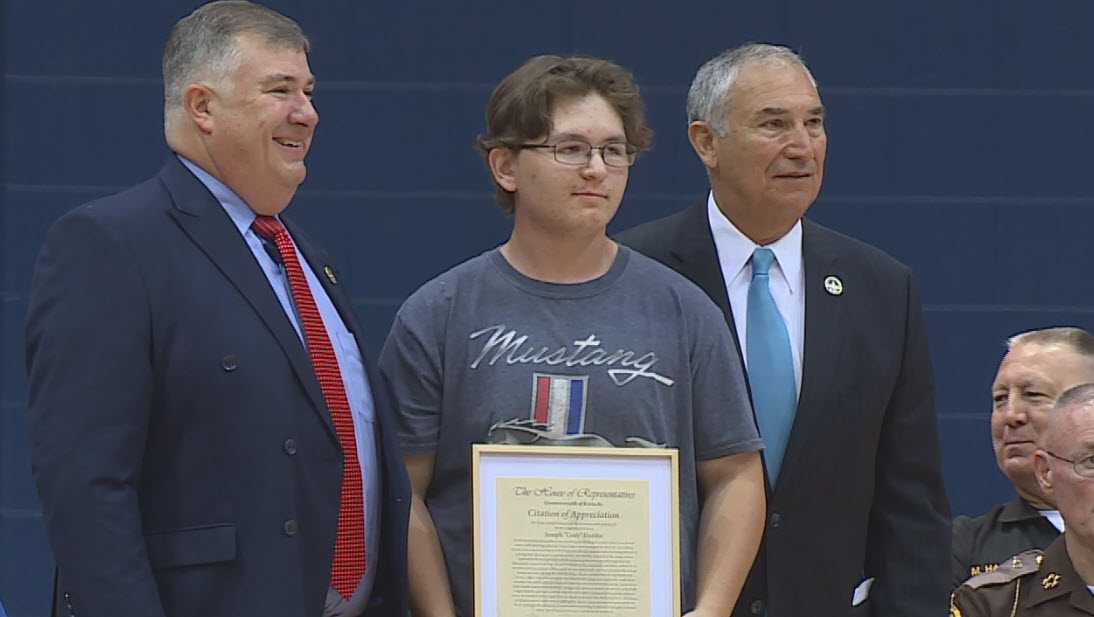 Student honored at Conner High School for stopping alleged kidnapping