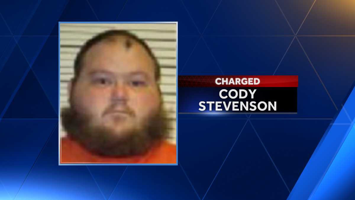 Iowa man charged with murder, accused of punching child