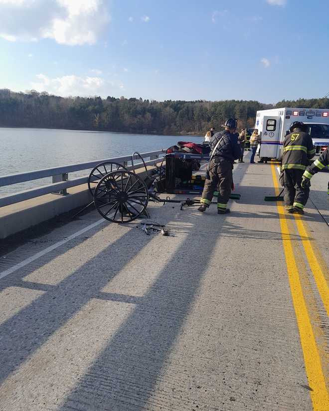 1 injured after horse-and-buggy crash in Lancaster County