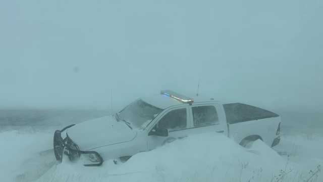 Colfax County sheriff's deputy rescued from blizzard - Vimarsana News