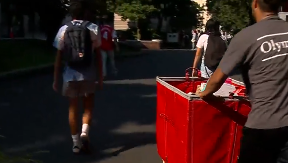 Psychiatrist offers advice for parents during college drop-off