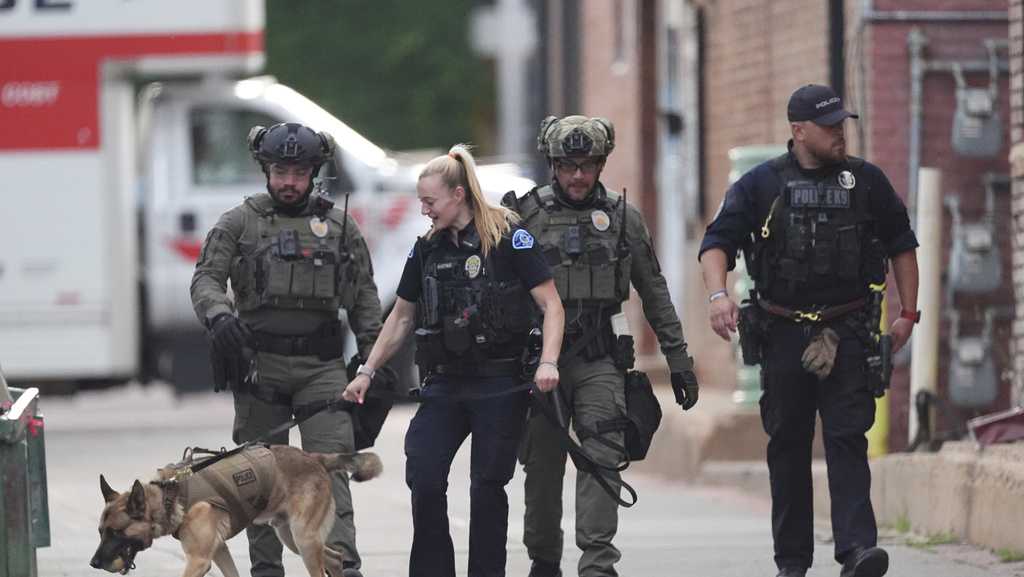 6 injured, possibly with burns, in a Colorado attack the FBI is  investigating as terrorism