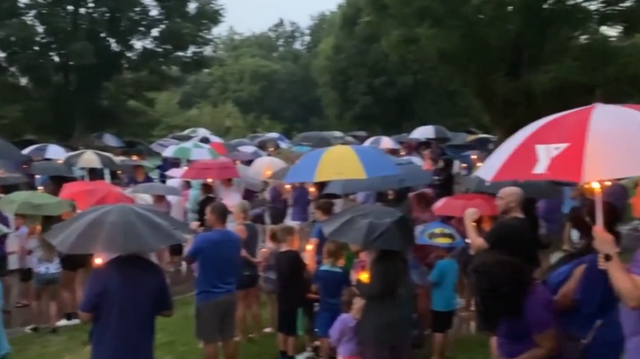 Strong show of community support during candlelight vigil for 4-year-old girl - Vimarsana News