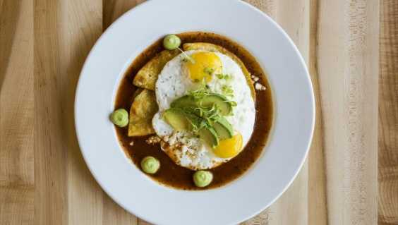 con huevos, louisville's top rated restaurant according to yelp