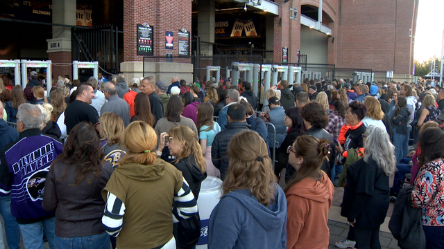 Thousands pack Billy Joel-Stevie Nicks concert in Baltimore - Vimarsana News