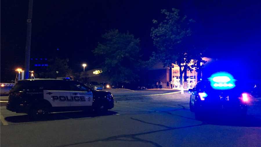 Emergency crews responding to double shooting at mall in Concord