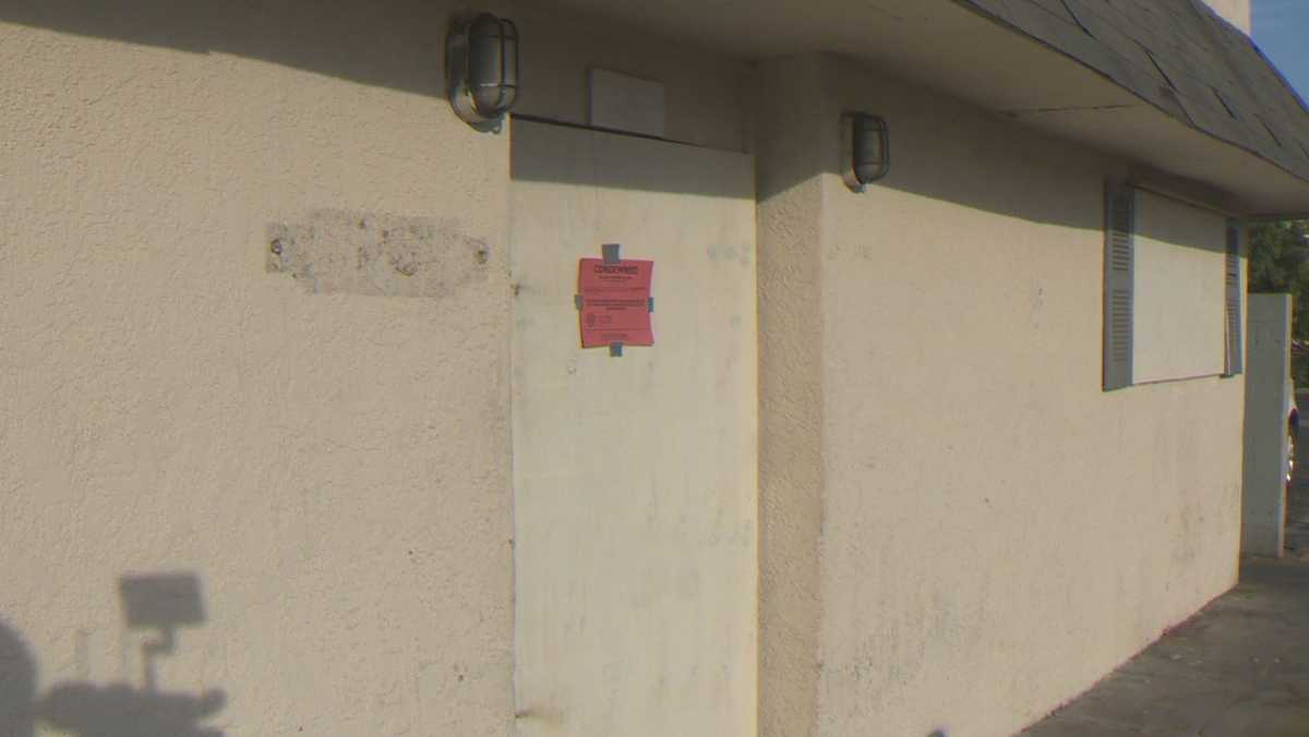 Tenants of condemned Modesto apartment scramble to find new homes