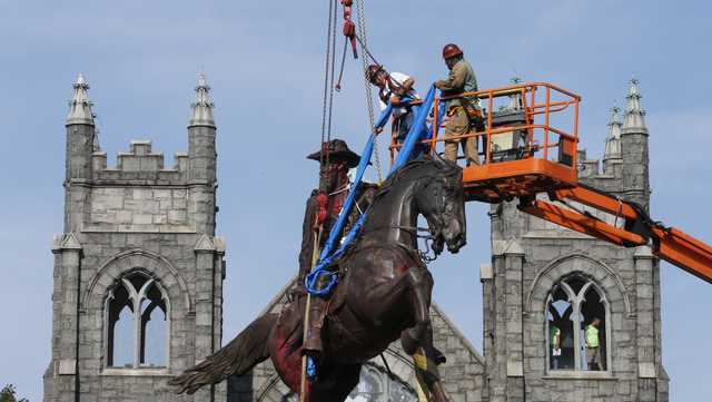 160 Confederate symbols taken down in 2020, according to Southern Poverty Law Center - Vimarsana News
