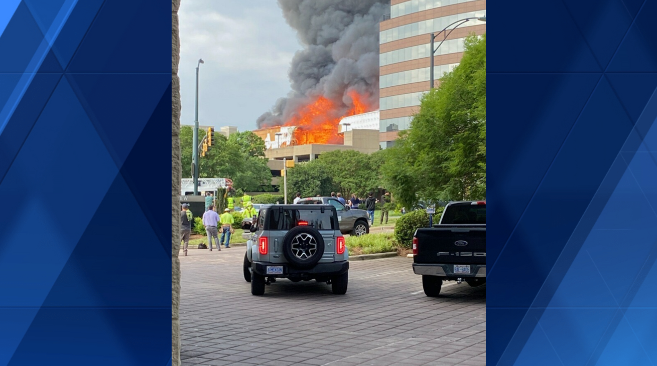 Massive fire erupts in Charlotte, North Carolina's SouthPark area