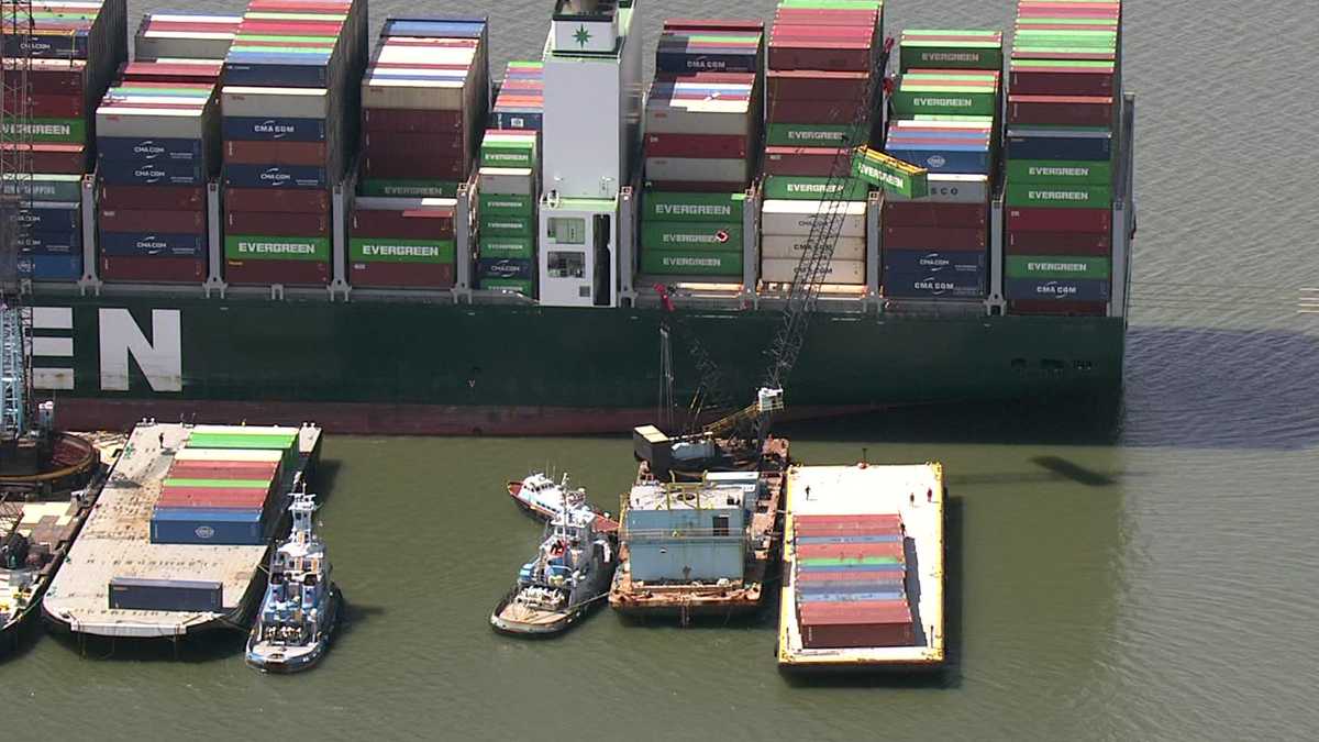 Baltimore receives containers removed from Ever Forward