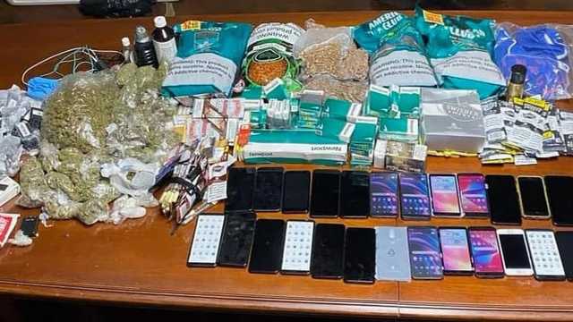 Contraband bust leads to 4 arrests - Vimarsana News
