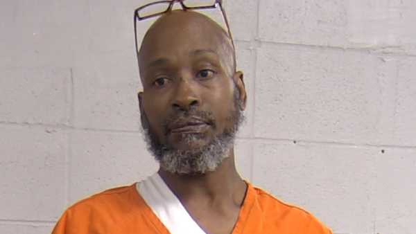 Man arrested in fatal Russell neighborhood shooting