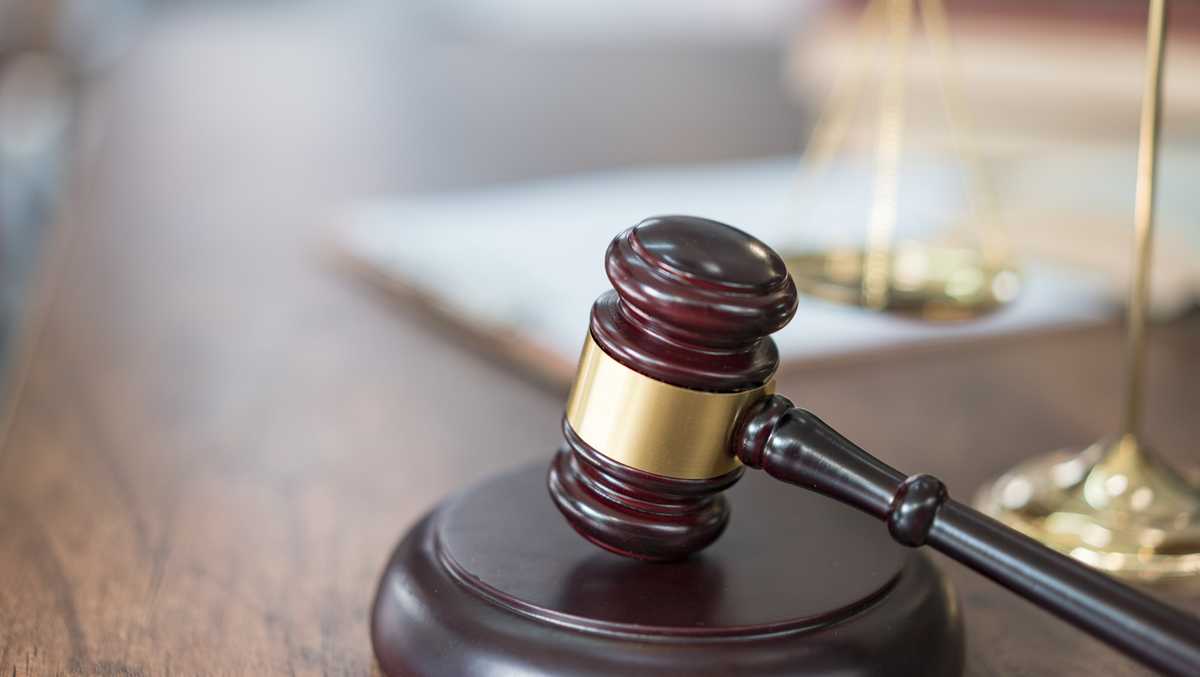 Man who threatened Vermont prosecutor pleads not guilty