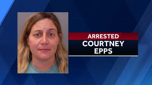 Taylors woman sings gospel songs and urinates on herself after DUI arrest following police chase, officials say - Vimarsana News
