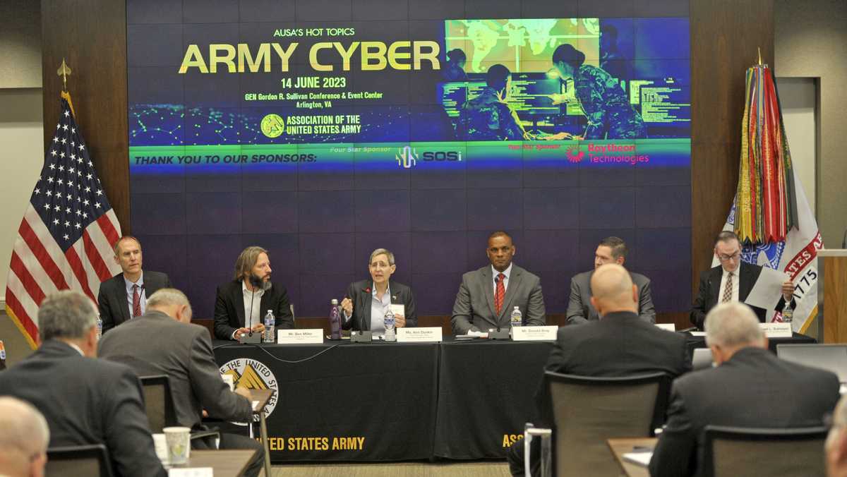 Military leaders warn U.S. must prepare for cyber threat