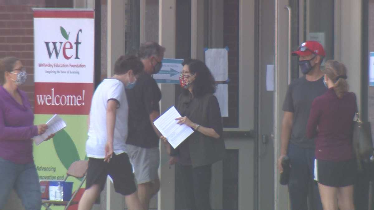 Students, staff in Wellesley getting tested for COVID19 before start