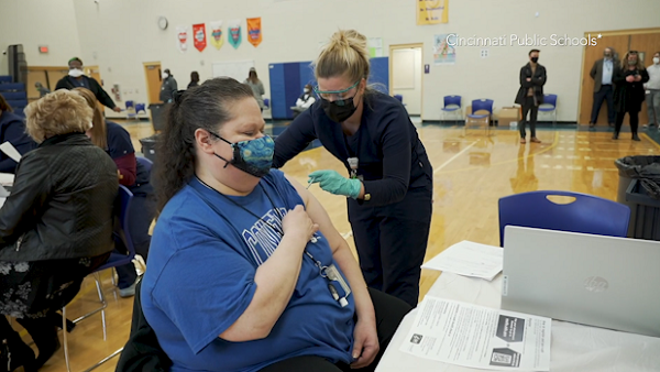 Cincinnati public college academics might face COVID-19 vaccine mandate