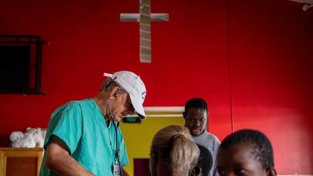 Palm Beach County doctor aids Jamaica after Hurricane Melissa devastation