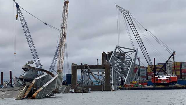 Bill advances to pay port workers amid bridge collapse - Vimarsana News