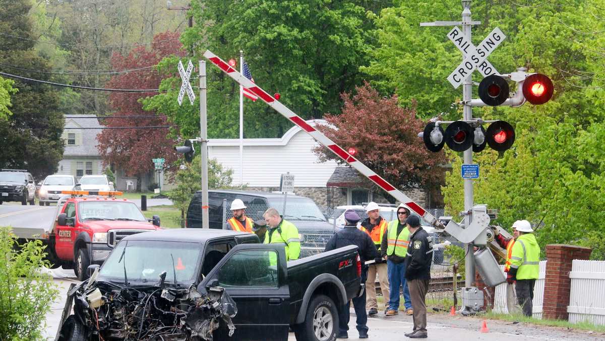 Driver collides with commuter rail train in Kingston