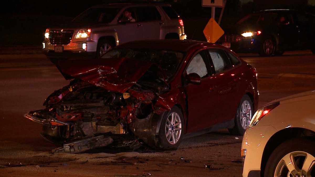 5 hospitalized following crash near 84th, Harrison
