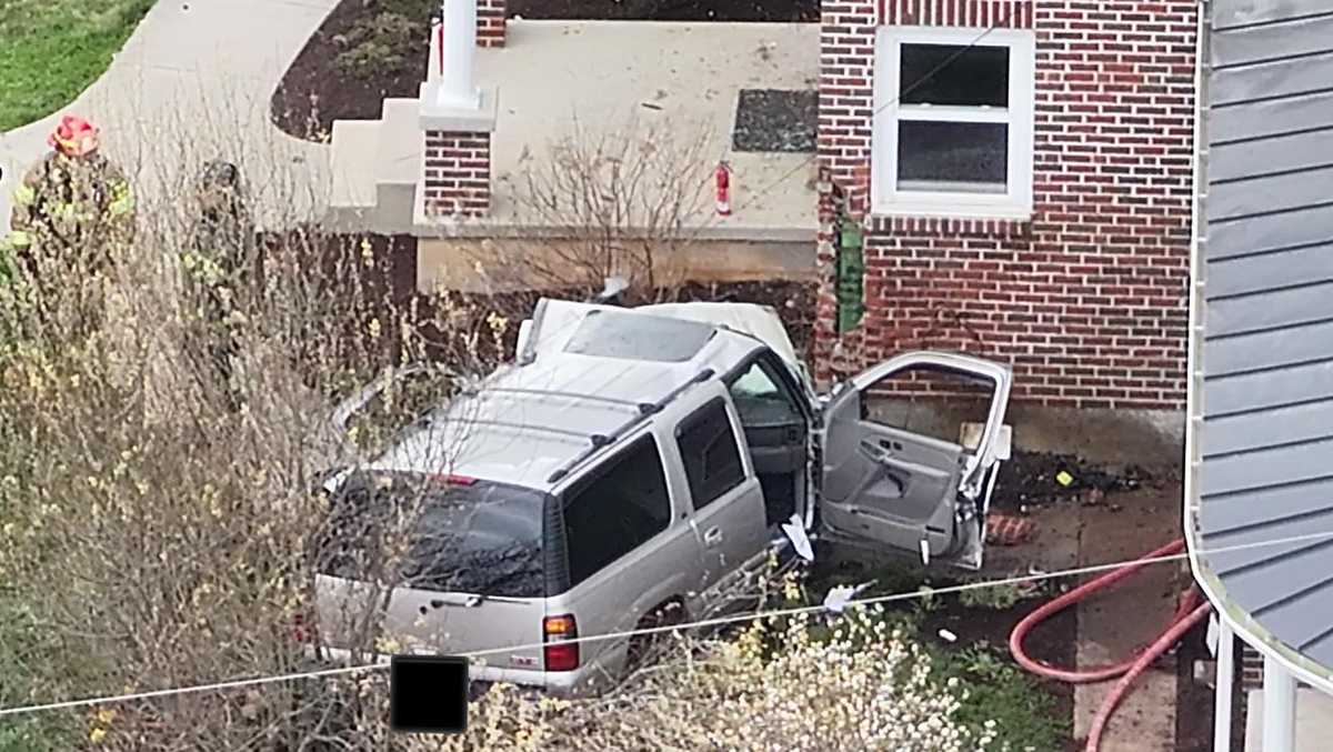 Lancaster County coroner IDs man killed in fiery crash into house