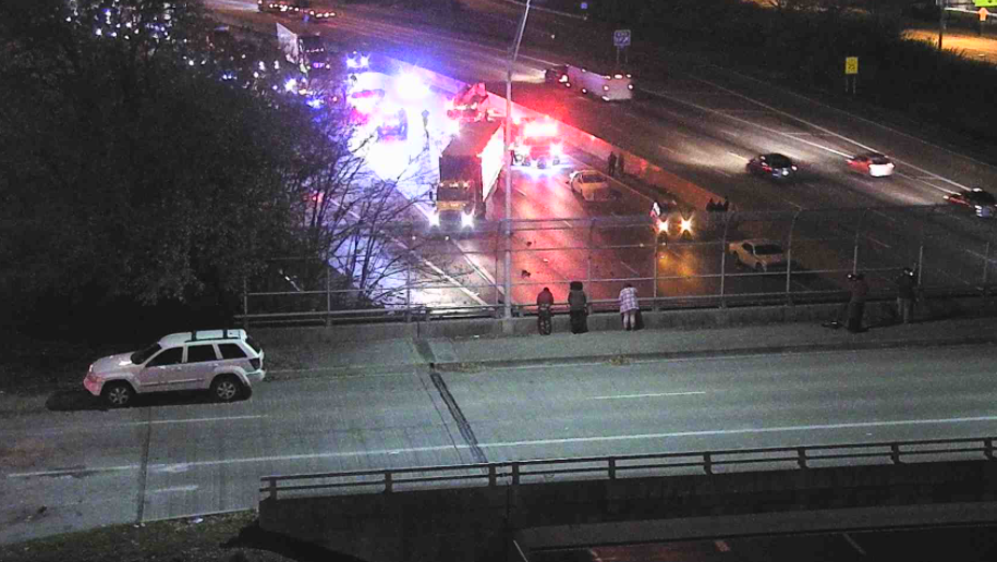 Police Pedestrian killed in crash involving 4 vehicles on I75