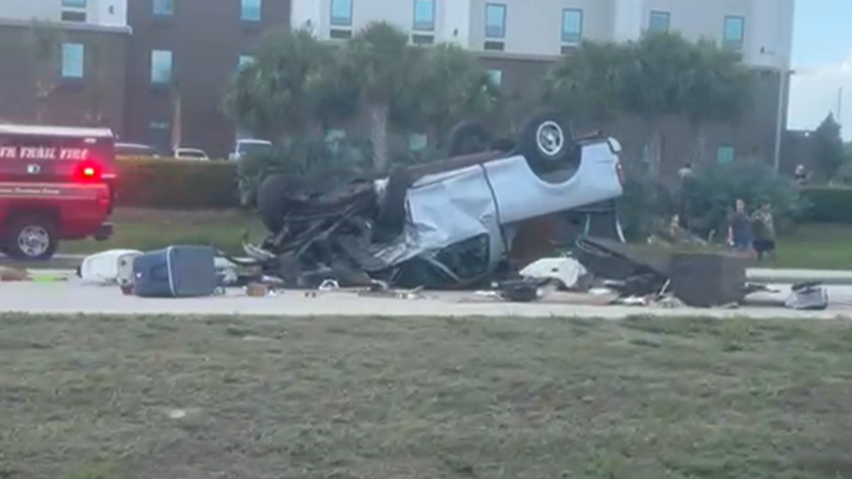 1 person hospitalized after rollover crash in south Fort Myers