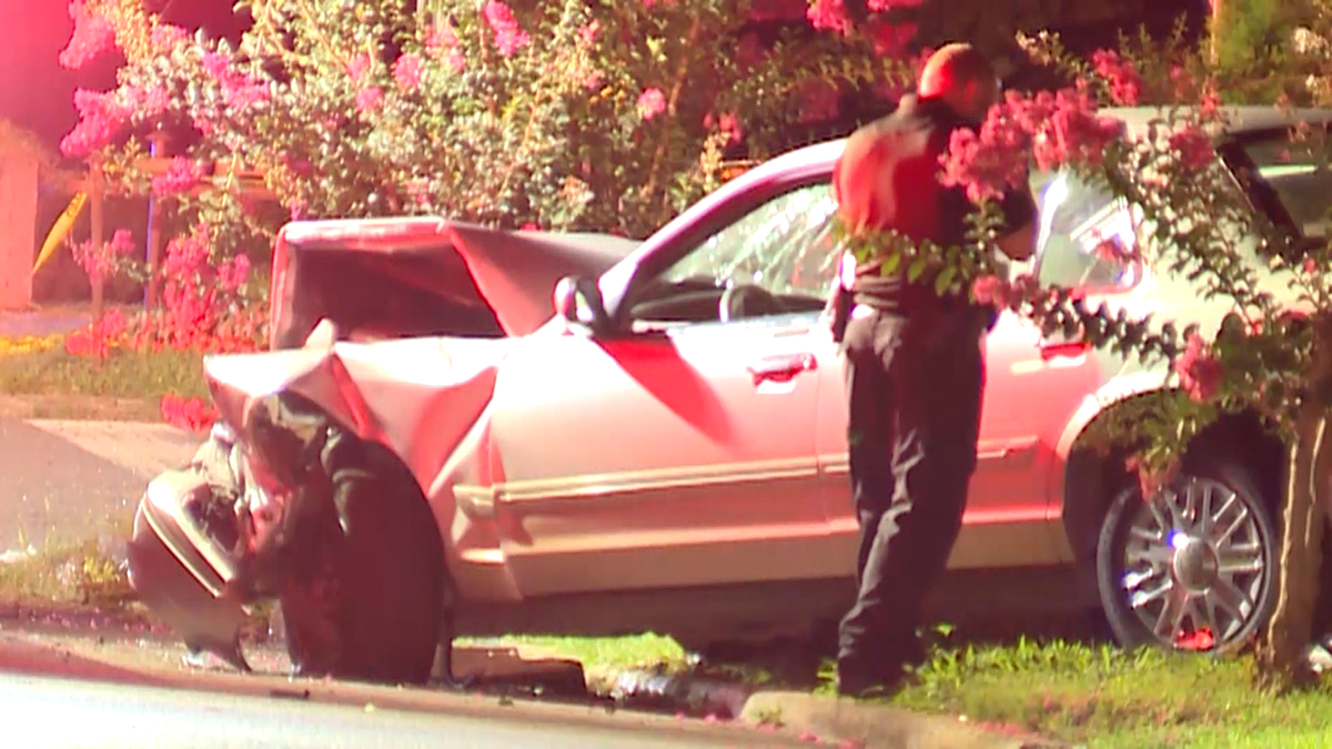 Two suspects detained in crash injuring two Birmingham Police officers