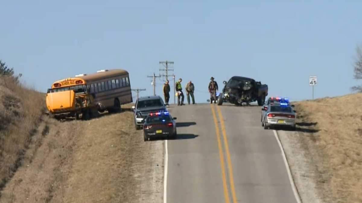 Officials pickup driver cited after crashing into school bus in Sidney, Iowa