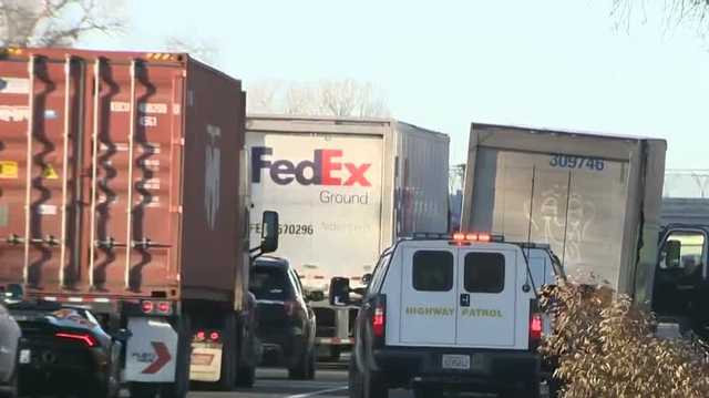 Reported big rig fire delays traffic on I-80 in Loomis - Vimarsana News
