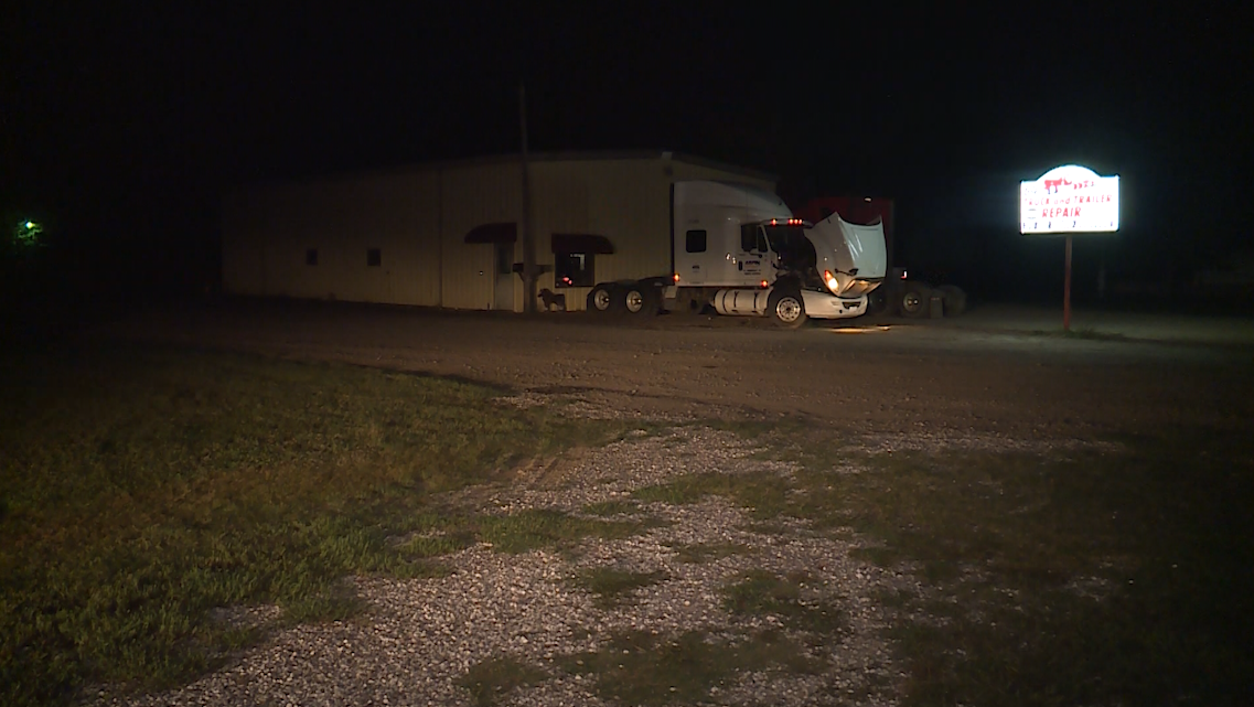 Woman accused of shooting boyfriend to death in Crawford County