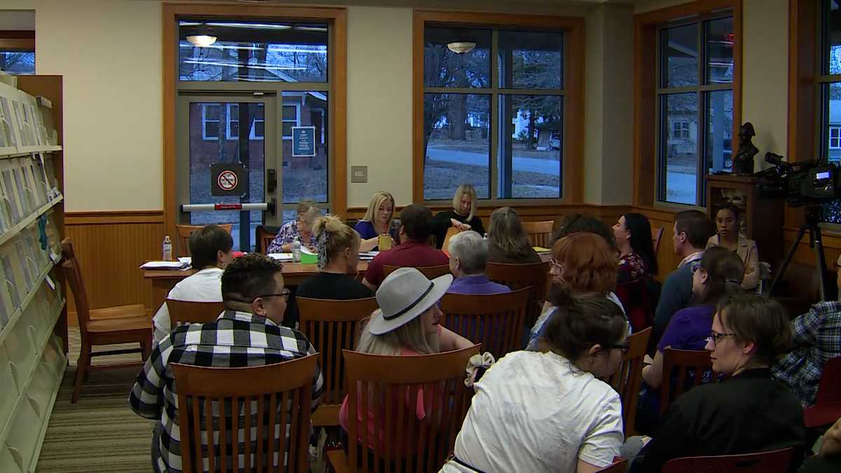 Crawford County Library Board meets to balance budget