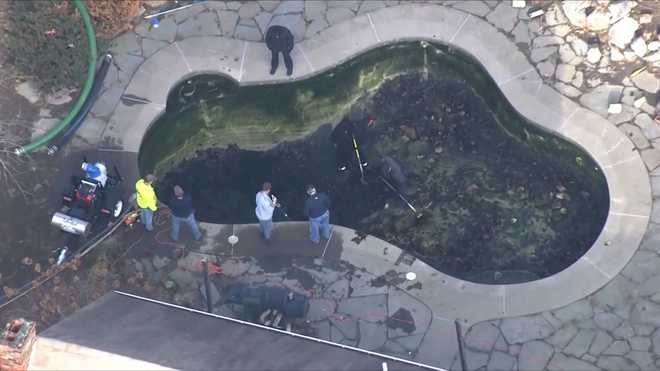 Sky5&#x20;spotted&#x20;a&#x20;group&#x20;draining&#x20;and&#x20;cleaning&#x20;out&#x20;the&#x20;pool&#x20;at&#x20;the&#x20;home&#x20;of&#x20;Ana&#x20;Walshe,&#x20;a&#x20;missing&#x20;39-year-old&#x20;woman,&#x20;in&#x20;Cohasset,&#x20;Massachusetts,&#x20;on&#x20;Jan.&#x20;7,&#x20;2023.