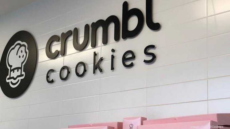 crumbl cookies