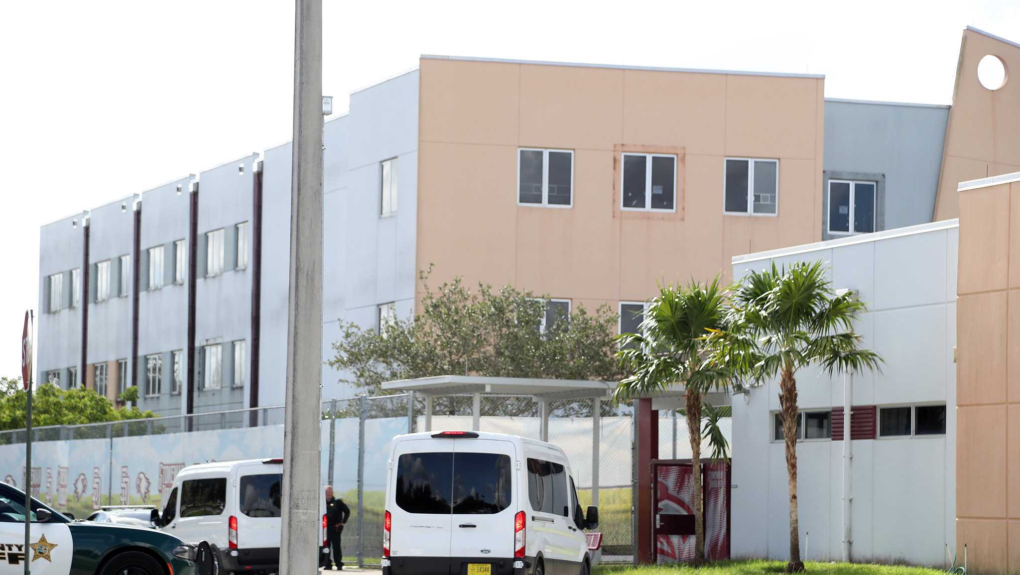 Shots again fired at site of Parkland school massacre in reenactment after lawmakers visit - Vimarsana News