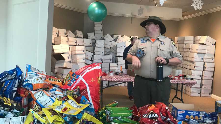 cub scouts give back