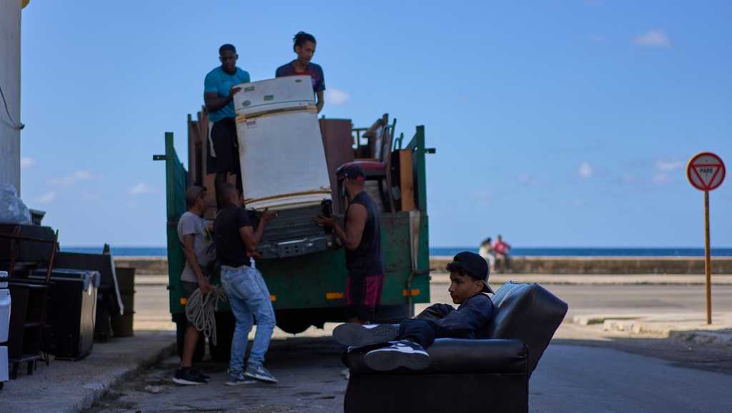 Cuba reports nationwide power grid outage