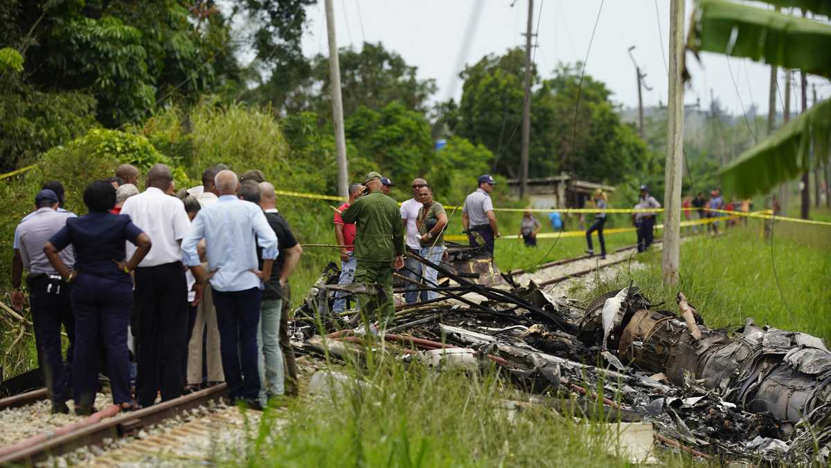More than 100 believed dead in Cuba plane crash, state media reports
