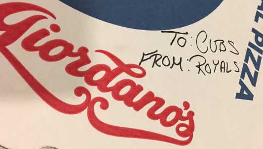 Kansas City Royals send World Series Champion Chicago Cubs pizza
