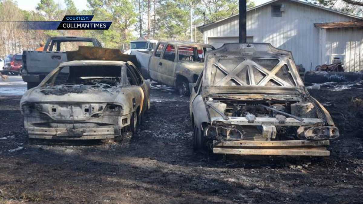 Grass fire torches several cars at Cullman car dealership
