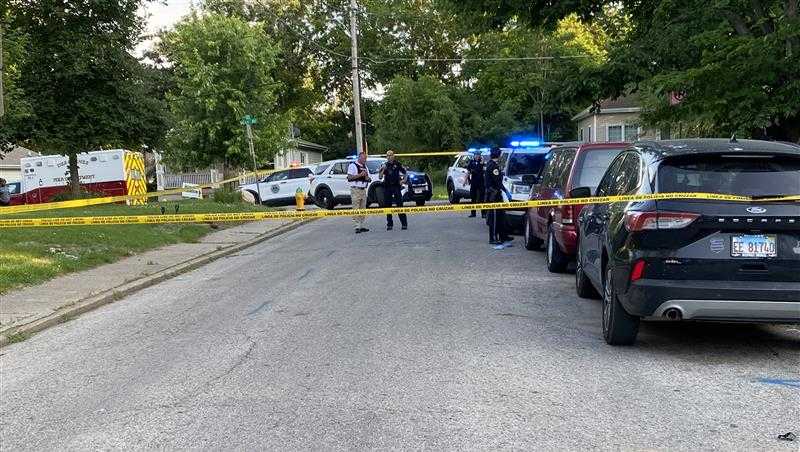 Des Moines police investigating Thursday evening stabbing