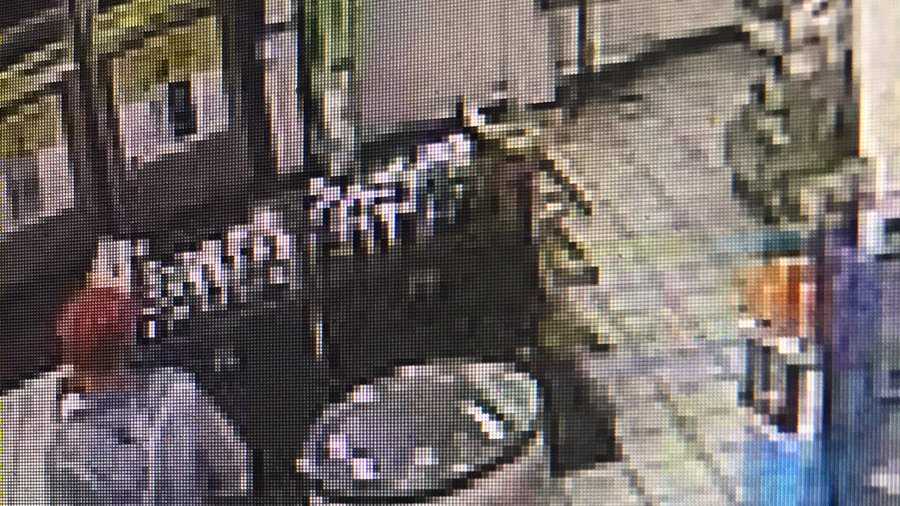 Lakeland convenience store robbed