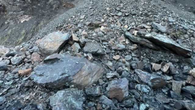 Rockslide expands Highway 1 closure south of Salmon Creek - Vimarsana News